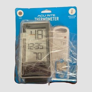 AcuRite Digital Thermometer with Display & Wireless Sensor for Indoor/Outdoor